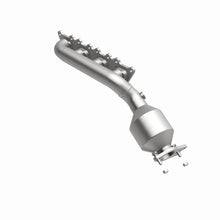 Load image into Gallery viewer, MagnaFlow Direct Fit Catalytic Converter 2009 Kia Borrego 4.6L Driver Side