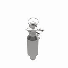 Load image into Gallery viewer, MagnaFlow Direct Fit Catalytic Converter 2000 and 2002 Ford Focus 2.0