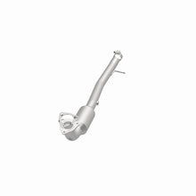 Load image into Gallery viewer, MagnaFlow Direct Fit Catalytic Converter 07-09 Range Rover v8 4.2/4.4L OEM Underbody