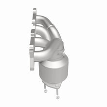 Load image into Gallery viewer, MagnaFlow Direct Fit Catalytic Converter 01-02 Saturn Manifold OEM