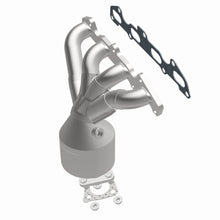 Load image into Gallery viewer, MagnaFlow Direct Fit Catalytic Converter 00-03 Kia Rio 1.5L/1.6L