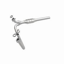 Load image into Gallery viewer, MagnaFlow Direct Fit Catalytic Converter Chevrolet/GMC 1500 1/2 Ton