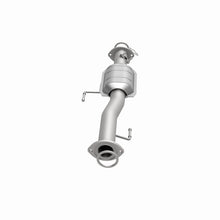 Load image into Gallery viewer, MagnaFlow Direct Fit Catalytic Converter 99-02 4Runner 3.4L rear OEM