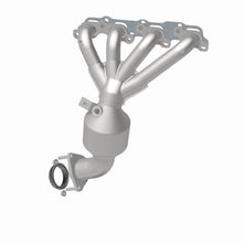 Load image into Gallery viewer, MagnaFlow Direct Fit Catalytic Converter 2004-2005 Colorado 2.8L
