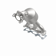 Load image into Gallery viewer, MagnaFlow Direct Fit Catalytic Converter 05-06 Hyundai Santa Fe 2.7L