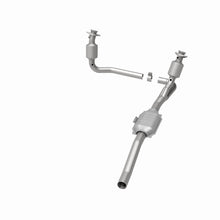 Load image into Gallery viewer, MagnaFlow Direct Fit Catalytic Converter 00-03 Dodge Dakota 2WD 4.7L
