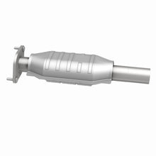 Load image into Gallery viewer, MagnaFlow Direct Fit Catalytic Converter 08-09 Ford Taurus 3.5L