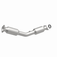 Load image into Gallery viewer, MagnaFlow Direct Fit Catalytic Converter 07-08 Nissan Sentra L4-2.0L
