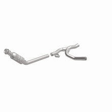Load image into Gallery viewer, MagnaFlow Direct Fit Catalytic Converter OEM 2005 Dodge Ram 1500 Underbody