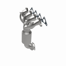 Load image into Gallery viewer, MagnaFlow Direct Fit Catalytic Converter 06-09 Hyundai Accent 1.6L