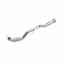 Load image into Gallery viewer, MagnaFlow Direct Fit Catalytic Converter 03-07 GM 2500/3500 Passenger Side