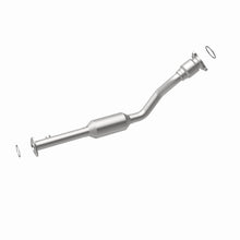 Load image into Gallery viewer, MagnaFlow Direct Fit Catalytic Converter 99-02 GM Alero/Sunfire 2.4L