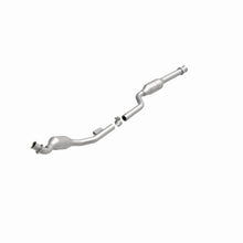 Load image into Gallery viewer, MagnaFlow Direct Fit Catalytic Converter 98-02 Mercedes E320 3.2L