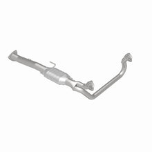 Load image into Gallery viewer, MagnaFlow Direct Fit Catalytic Converter Astro-Safari Van 96-99