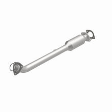 Load image into Gallery viewer, MagnaFlow Direct Fit Catalytic Converter 05-13 Nissan Frontier 2.5L