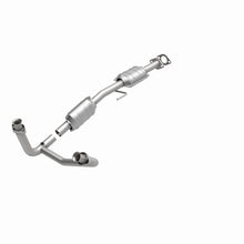 Load image into Gallery viewer, MagnaFlow Direct Fit Catalytic Converter Ford 86 94
