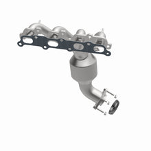 Load image into Gallery viewer, MagnaFlow Direct Fit Catalytic Converter 2004-2005 Colorado 2.8L
