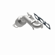 Load image into Gallery viewer, MagnaFlow Direct Fit Catalytic Converter 10-12 Hyundai Genesis 3.8L