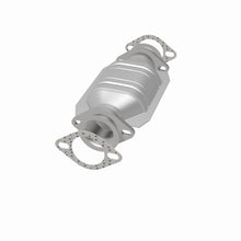 Load image into Gallery viewer, MagnaFlow Direct Fit Catalytic Converter 96-01 Altima 2.4L rear 50S