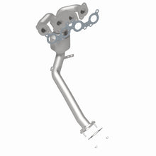 Load image into Gallery viewer, MagnaFlow Direct Fit Catalytic Converter 05-11 Volvo XC90 4.4L Front