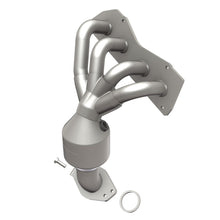 Load image into Gallery viewer, MagnaFlow Direct Fit Catalytic Converter 2009 Toyota RAV4 2.5L
