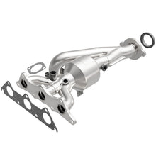 Load image into Gallery viewer, MagnaFlow Direct Fit Catalytic Converter 04-05 Mitsu Endeavor 3.8L