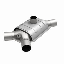 Load image into Gallery viewer, MagnaFlow Universal Catalytic Converter 2 Subaru