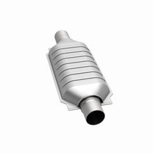 Load image into Gallery viewer, MagnaFlow Universal Catalytic Converter 3 W/Air