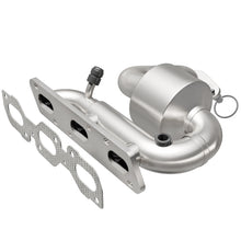 Load image into Gallery viewer, MagnaFlow Direct Fit Catalytic Converter 04-05 Ford Taurus 3.0L