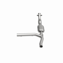 Load image into Gallery viewer, MagnaFlow Direct Fit Catalytic Converter 01-04 Ford F-150 4.2L 2wd