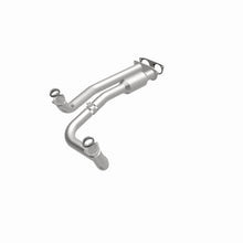 Load image into Gallery viewer, MagnaFlow Direct Fit Catalytic Converter 3500 Truck 97 7.4L