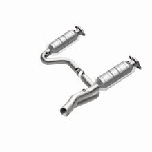 Load image into Gallery viewer, MagnaFlow Direct Fit Catalytic Converter Raider 2006 8 4.7L