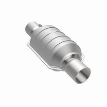 Load image into Gallery viewer, MagnaFlow Universal Catalytic Converter 2 Single O2 Boss