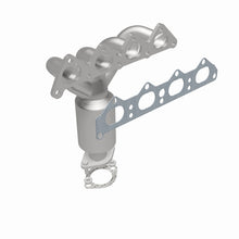 Load image into Gallery viewer, MagnaFlow Direct Fit Catalytic Converter 05-08 Kia Sportage 2.0L