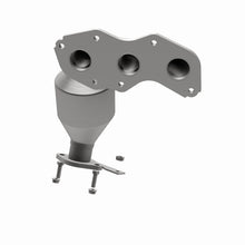 Load image into Gallery viewer, MagnaFlow Direct Fit Catalytic Converter 07-15 Toyota Sienna 3.5L