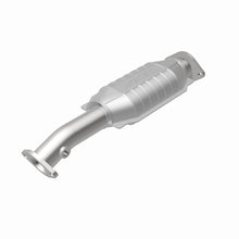Load image into Gallery viewer, MagnaFlow Direct Fit Catalytic Converter 00-01 MPV 2.5L rr OEM