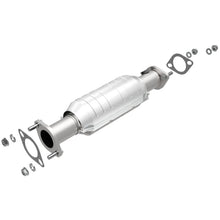 Load image into Gallery viewer, MagnaFlow Direct Fit Catalytic Converter 04-06 Outlander 2.4L