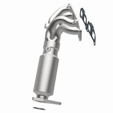 Load image into Gallery viewer, MagnaFlow Direct Fit Catalytic Converter 05-13 Nissan Frontier 2.5L