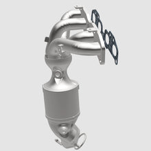 Load image into Gallery viewer, MagnaFlow Direct Fit Catalytic Converter 08-13 Nissan Rogue 2.5L CA