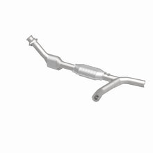 Load image into Gallery viewer, MagnaFlow Direct Fit Catalytic Converter 00-03 Ford Van 4.2L OEM
