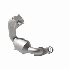 Load image into Gallery viewer, MagnaFlow Direct Fit Catalytic Converter 2011-2015 Juke L4 1.6 OEM Underbody