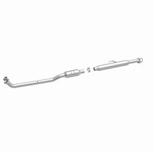 Load image into Gallery viewer, MagnaFlow Direct Fit Catalytic Converter 2012-2014 CAMRY 2.5L Underbody