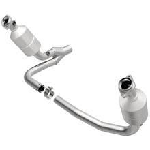 Load image into Gallery viewer, MagnaFlow Direct Fit Catalytic Converter 04 Dakota 3.7/4.7 4WD OEM