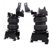Load image into Gallery viewer, Air Lift LoadLifter 5000 Ultimate for 2016 Nissan Titan XD (2WD/4WD)