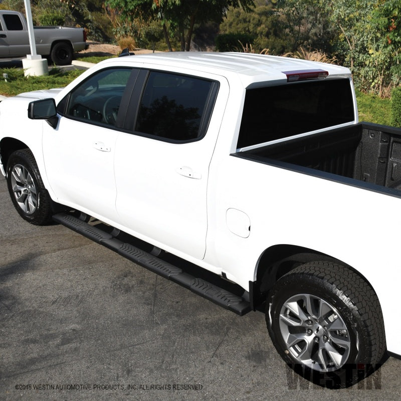 Westin 2019 Chevrolet Silverado/Sierra 1500 Crew Cab (5.5ft) R5 Modular Nerf Step Bars - Black - GTR Auto