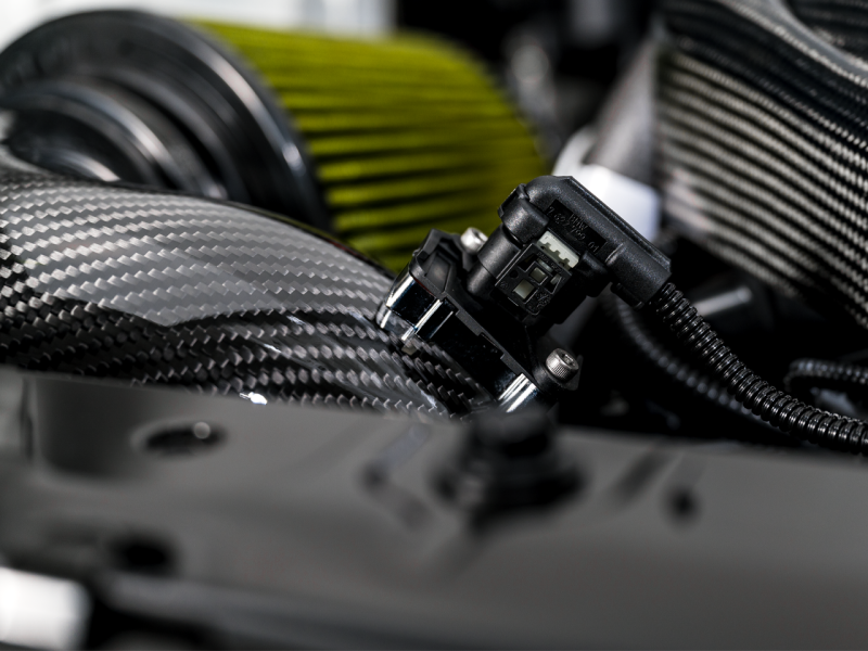 AWE Tuning 2020+ Toyota GR Supra S-FLO Carbon Intake - GTR Auto