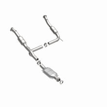 Load image into Gallery viewer, MagnaFlow Direct Fit Catalytic Converter Explorer 02-04 4.6L OEM