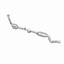 Load image into Gallery viewer, MagnaFlow Direct Fit Catalytic Converter 2003 Mercedes ML320 3.2L
