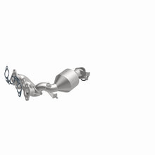 Load image into Gallery viewer, MagnaFlow Direct Fit Catalytic Converter 04-06 Toyota Sienna 3.3L