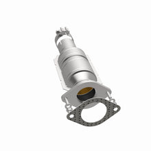 Load image into Gallery viewer, MagnaFlow 2009-2013 Malibu L4 2.5L SS Direct Fit Catalytic Converter